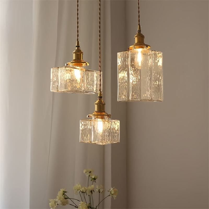 VintageLuxe - Retro Hammered Glass Pendant Light